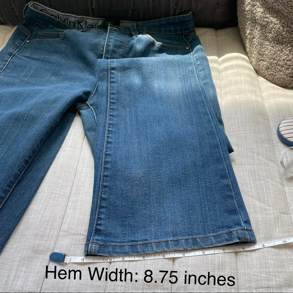 Calvin Klein Stretch Flare Mid Rise Jeans Size: 27/4 - Picture 15 of 16